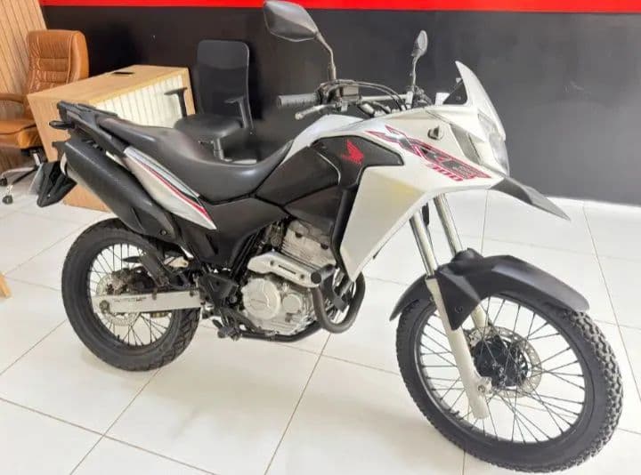 Xre 300 / ano 2020