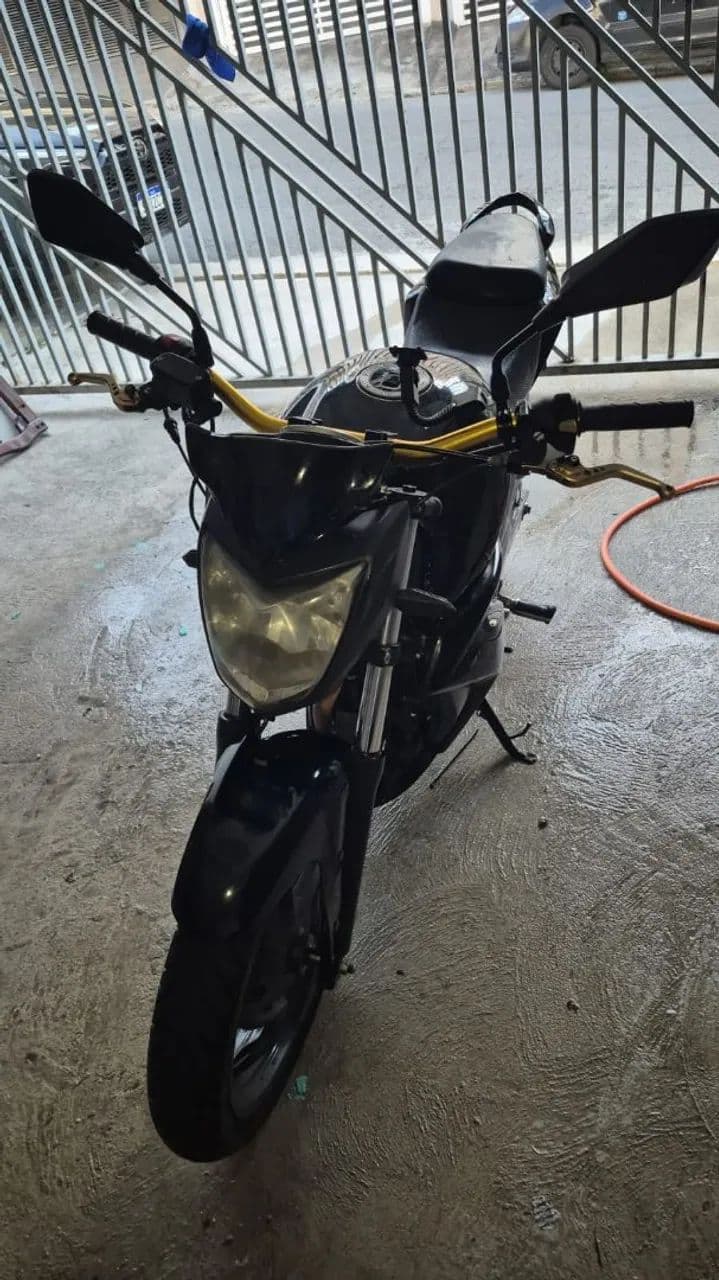 Dafra Next 250