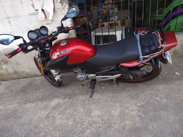 Yamaha documento em dia sem multas no precinho  