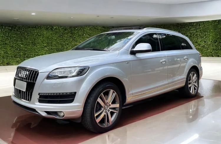Q-7 3.0 V6 Blin 2011
