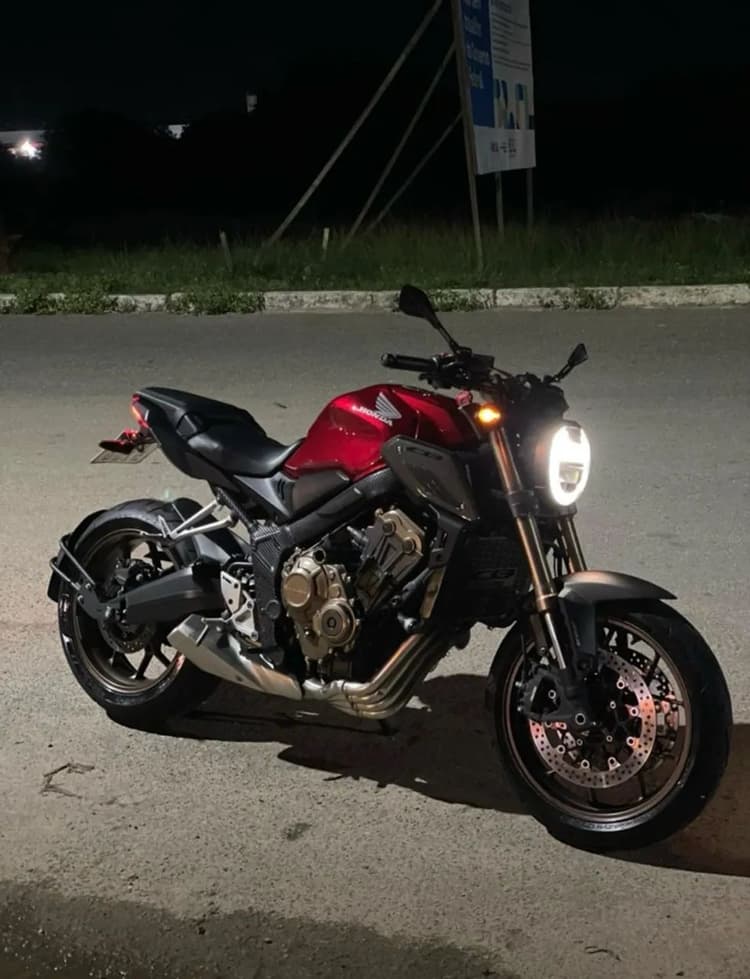 CB 650r Café Racer 