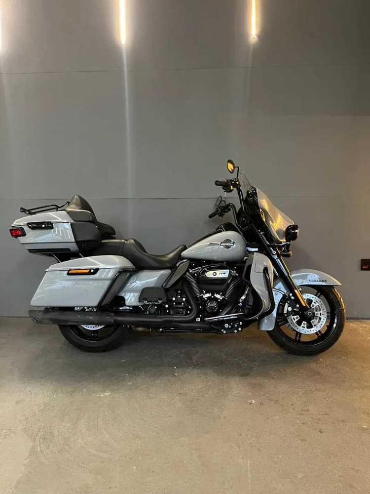 Harley ultra limited