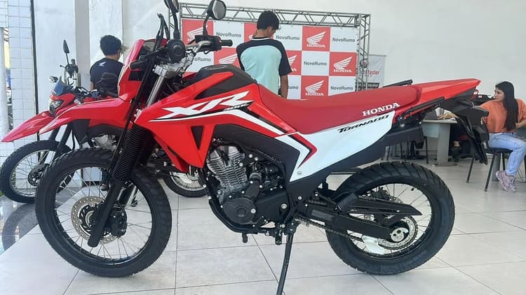 HONDA TORNADO 300 0km