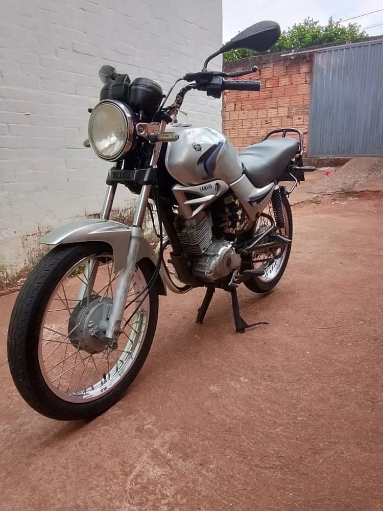 YBR k 125 2008