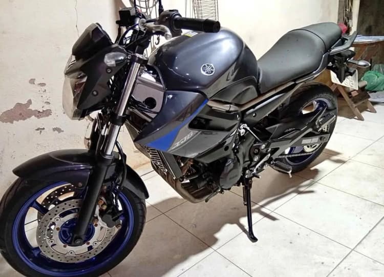 XJ6 2015/15 