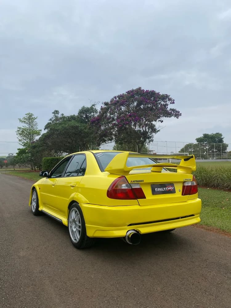 Mitsubishi Lancer GLX 1999