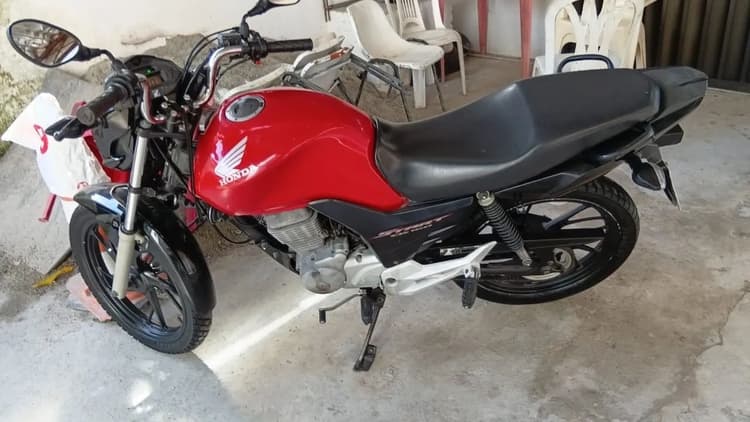 Fan 125i bem conservada