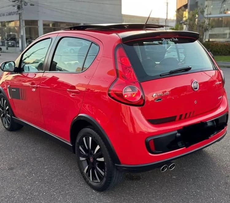 Fiat Palio Sporting 1.6 Flex 16V 5P 2014