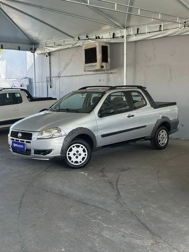 Fiat Strada Working Hard 1.4 Fire Flex 8V CD 2013