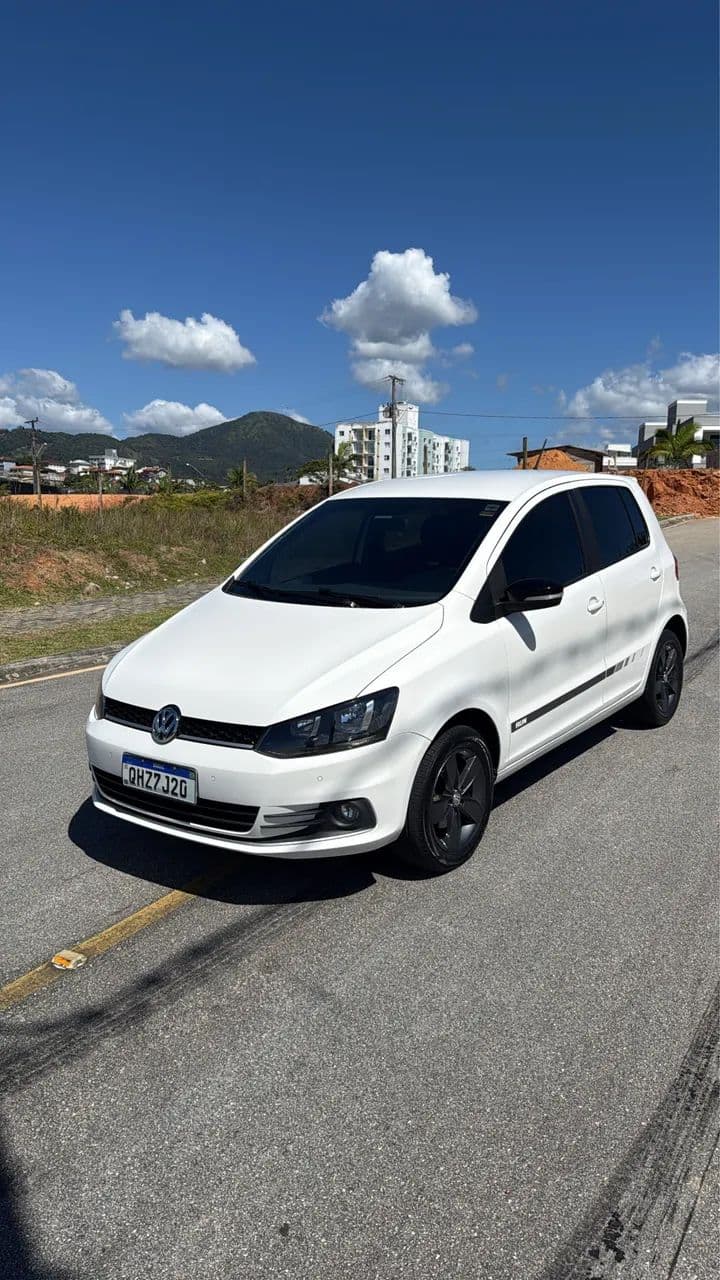Volkswagen Fox RUN 1.6 Flex 8V 5P 2017