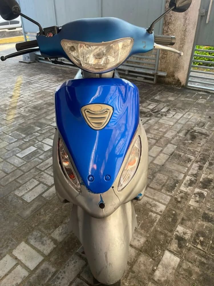 Cinquentinha 50cc scooter