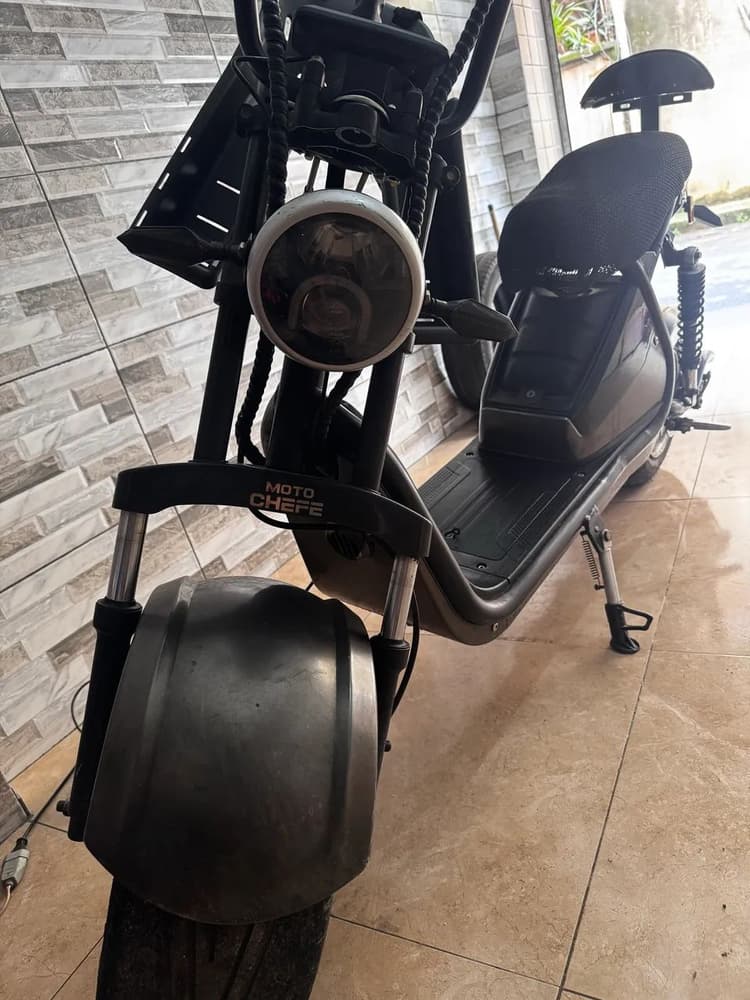 Scooter elétrica MC20 