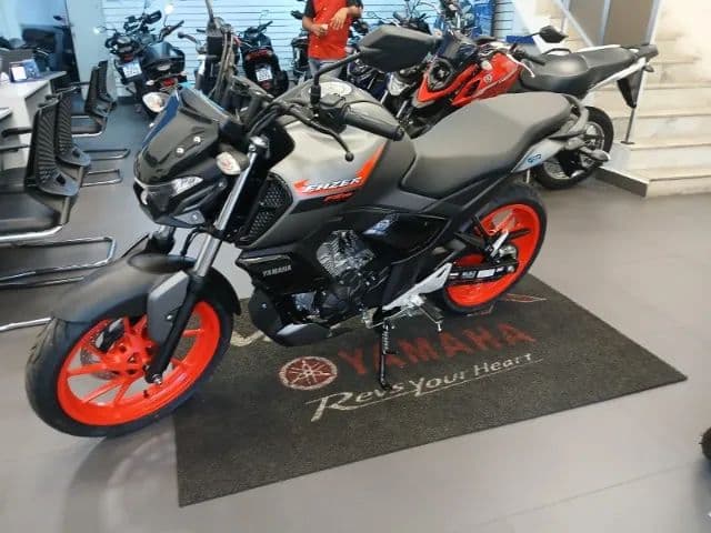 FZ15 ABS - Alexandre Yamaha