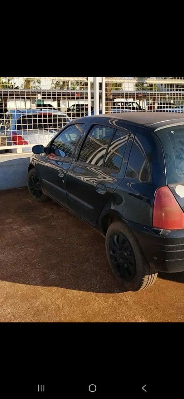 Renault Clio RN/ Expression 1.0 5P 2001