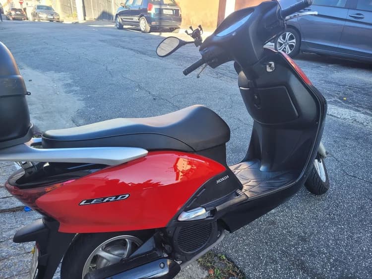 Honda lead 2015