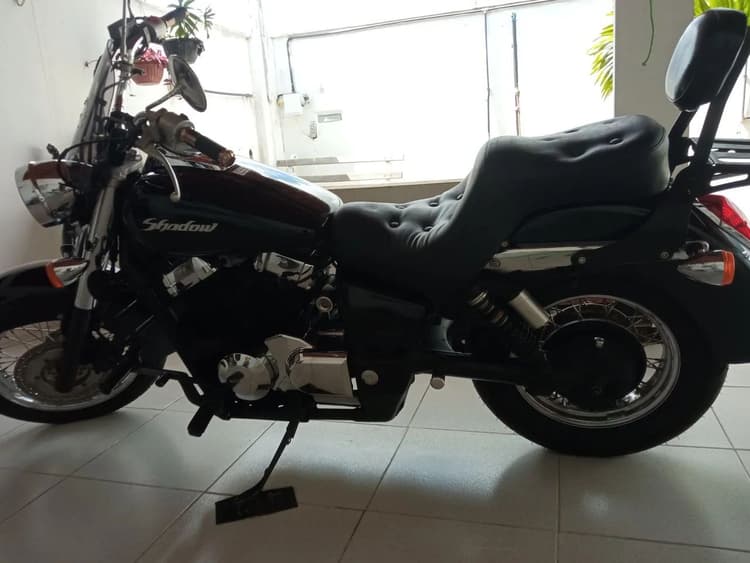 Honda Shadow 750
