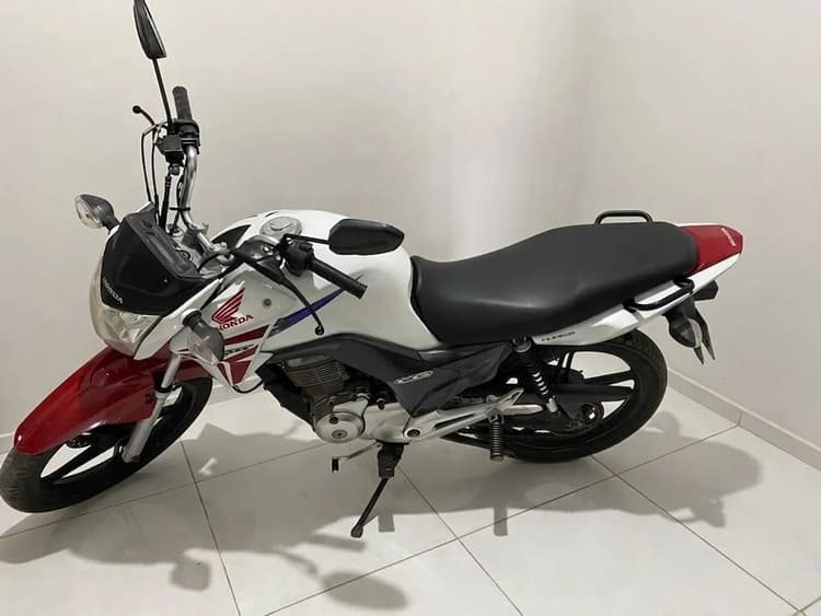 Moto a venda 