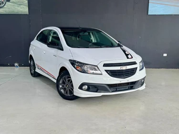 Chevrolet Onix Hatch Effect 1.4 8V Flex Mec. 4P 2016