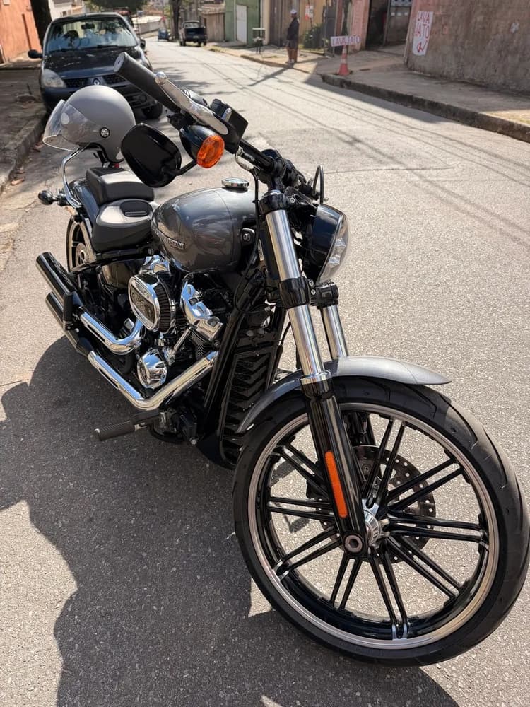Harley-Davidson Softail Breakout 114