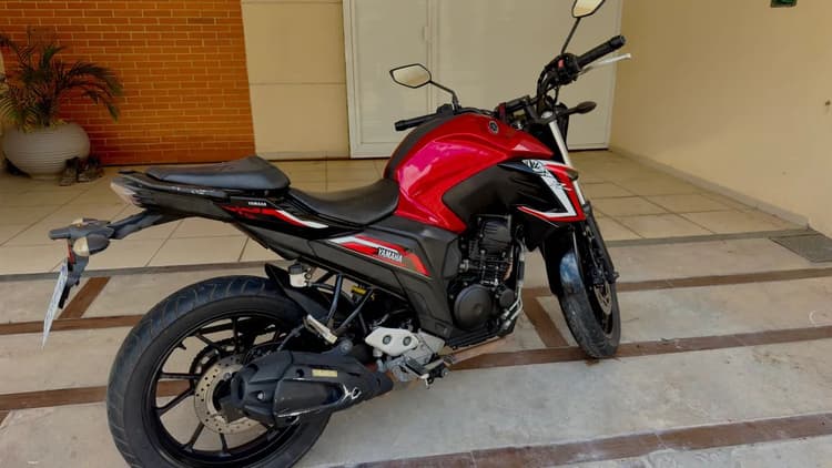 FZ25 2023/2024