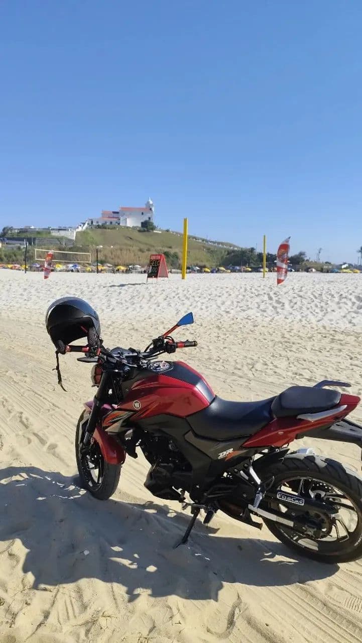 Suzuki Dr 160 