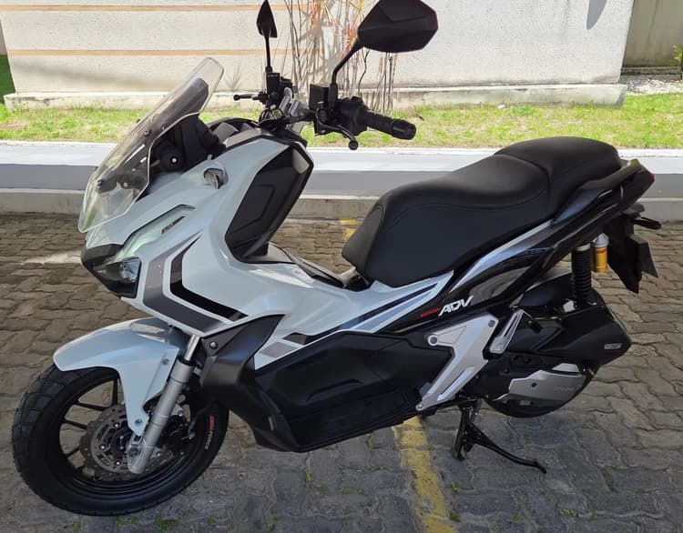 ADV 150