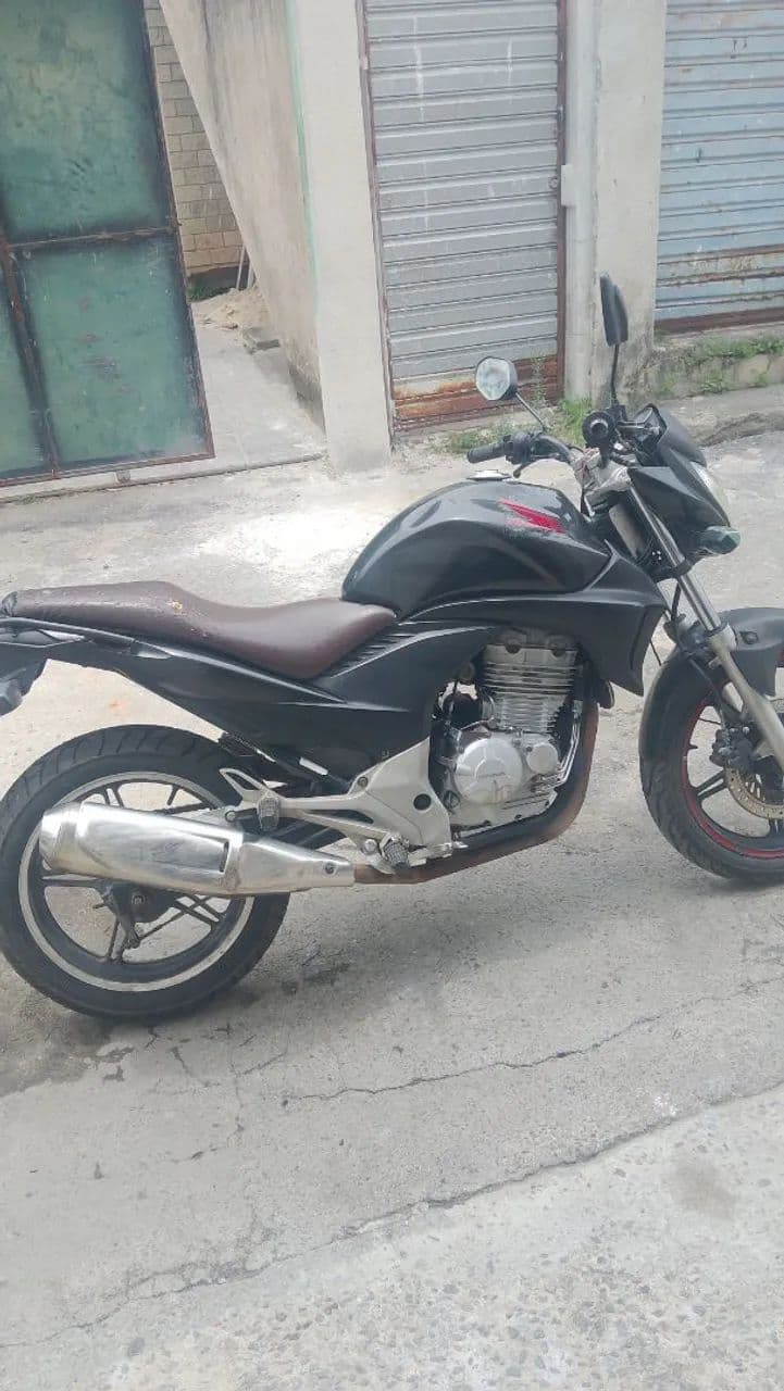 CB300r 