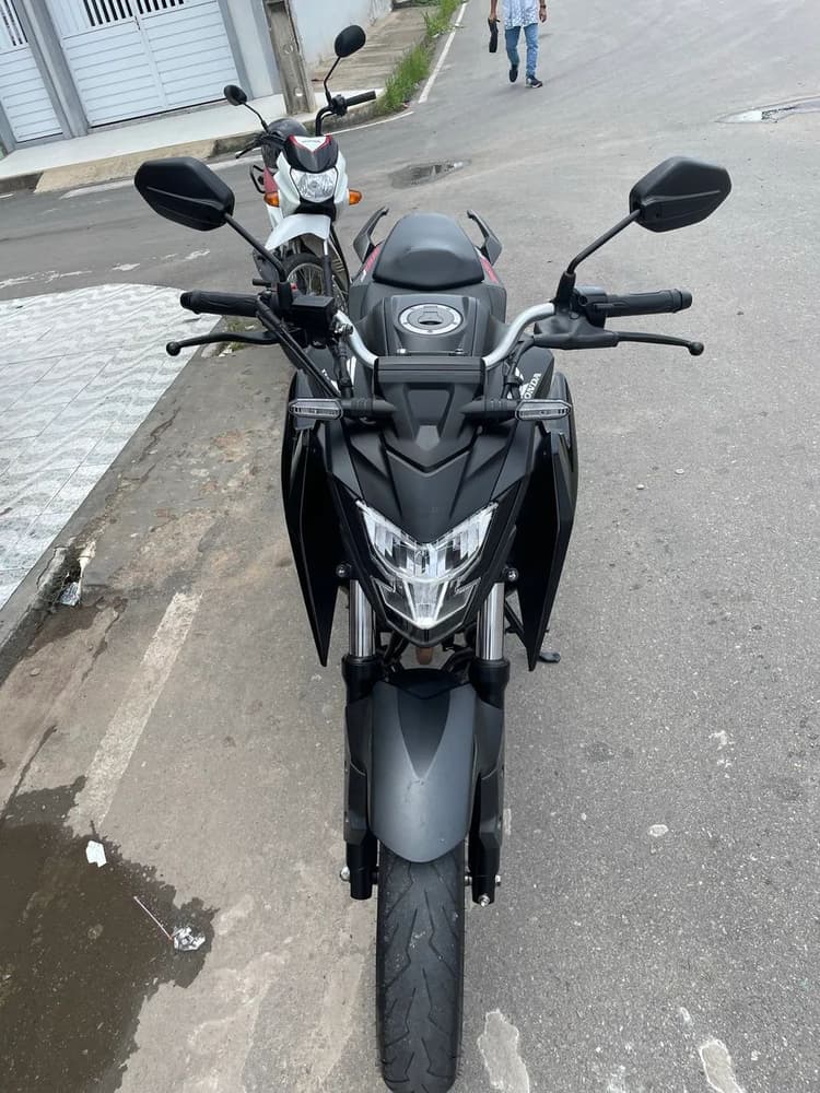 Cb300f 