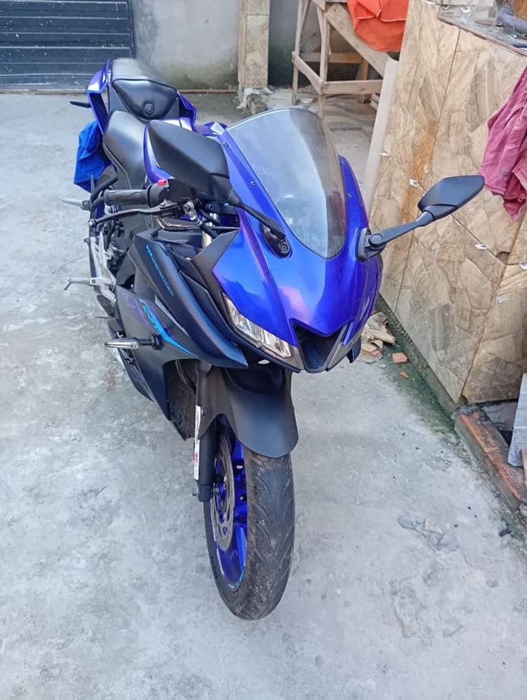 R15 2025