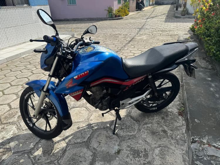 Titan 160 