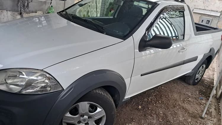 Fiat Strada Working Hard 1.4 Fire Flex 8V CS 2017