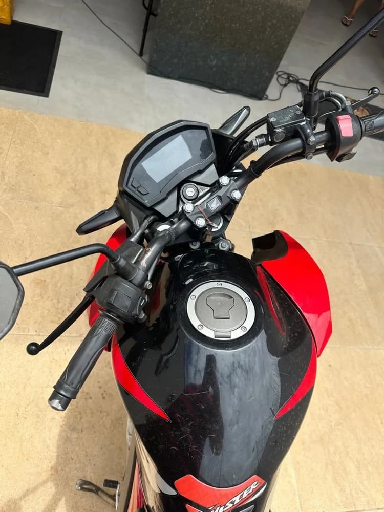 CB TWISTER 