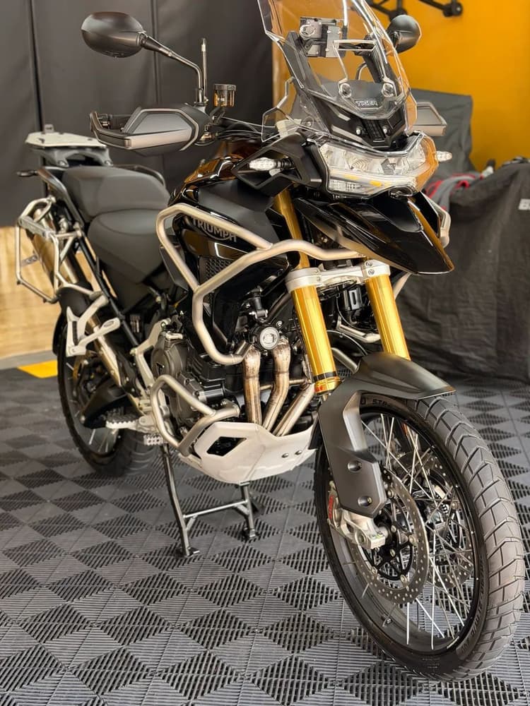 TIGER 1200 BLACK EDITION