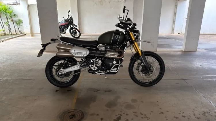 Triumph Scrambler 1200XE