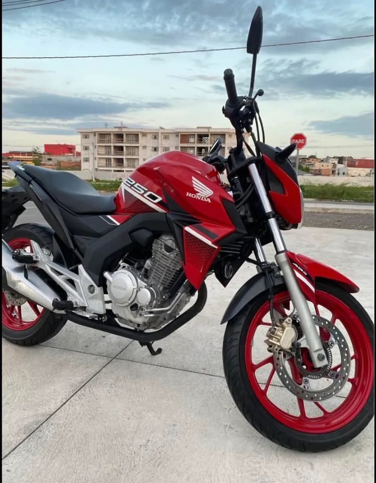 CB Twister 250