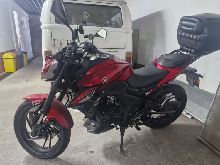 Troco Em moto 250cc 