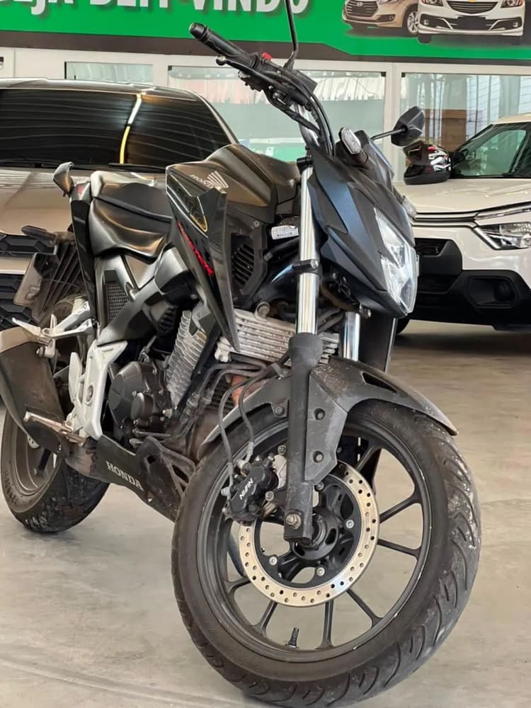 CB 300 