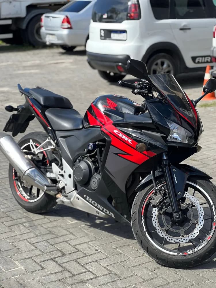 Vende-se ou troca