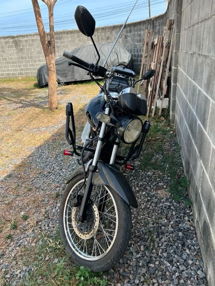 ?CG 150 2011 Moto Extra ?