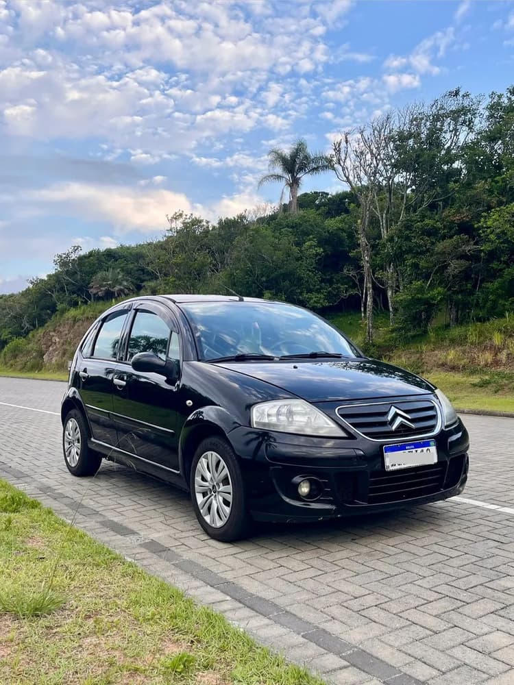 Citroen C3 Exclusive 1.4 Flex 8V 5P 2010