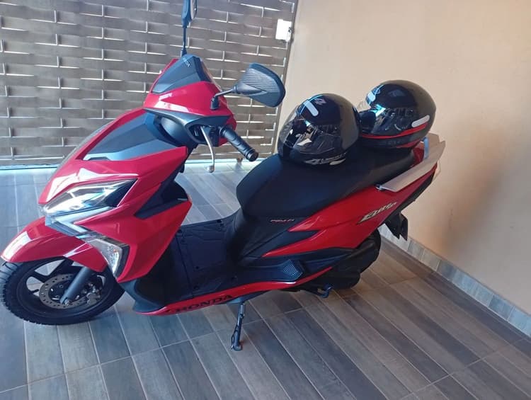  Honda elite