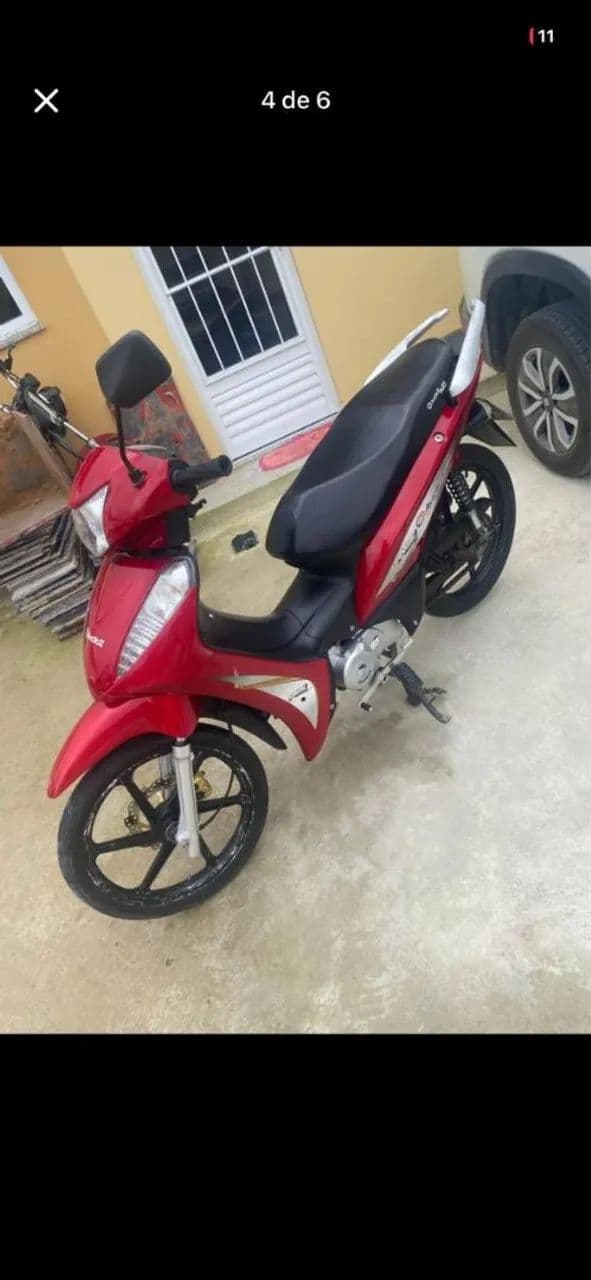 Moto aveloz 