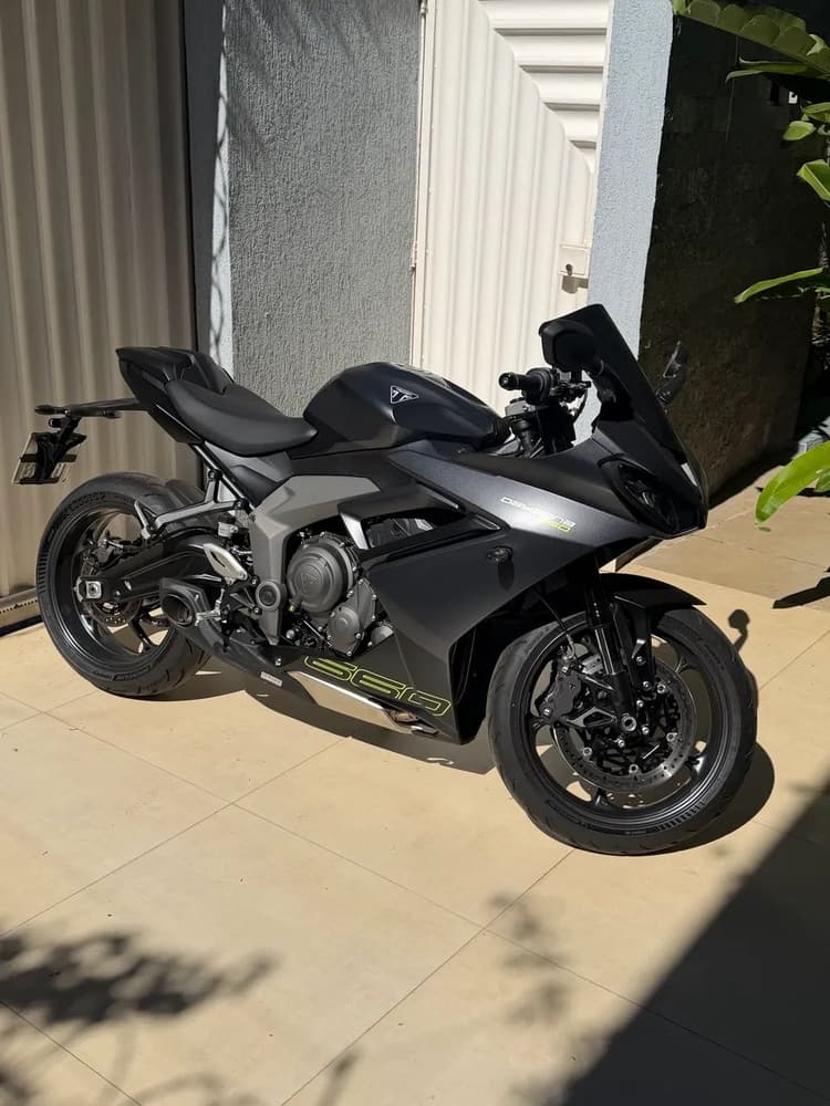 Triumph Daytona 660