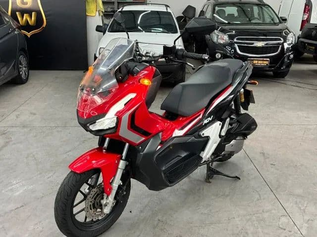 ADV 150 Vermelha 