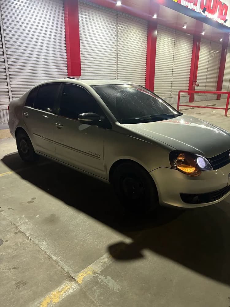 Volkswagen Polo 1.6 E-flex 8V 5P 2012