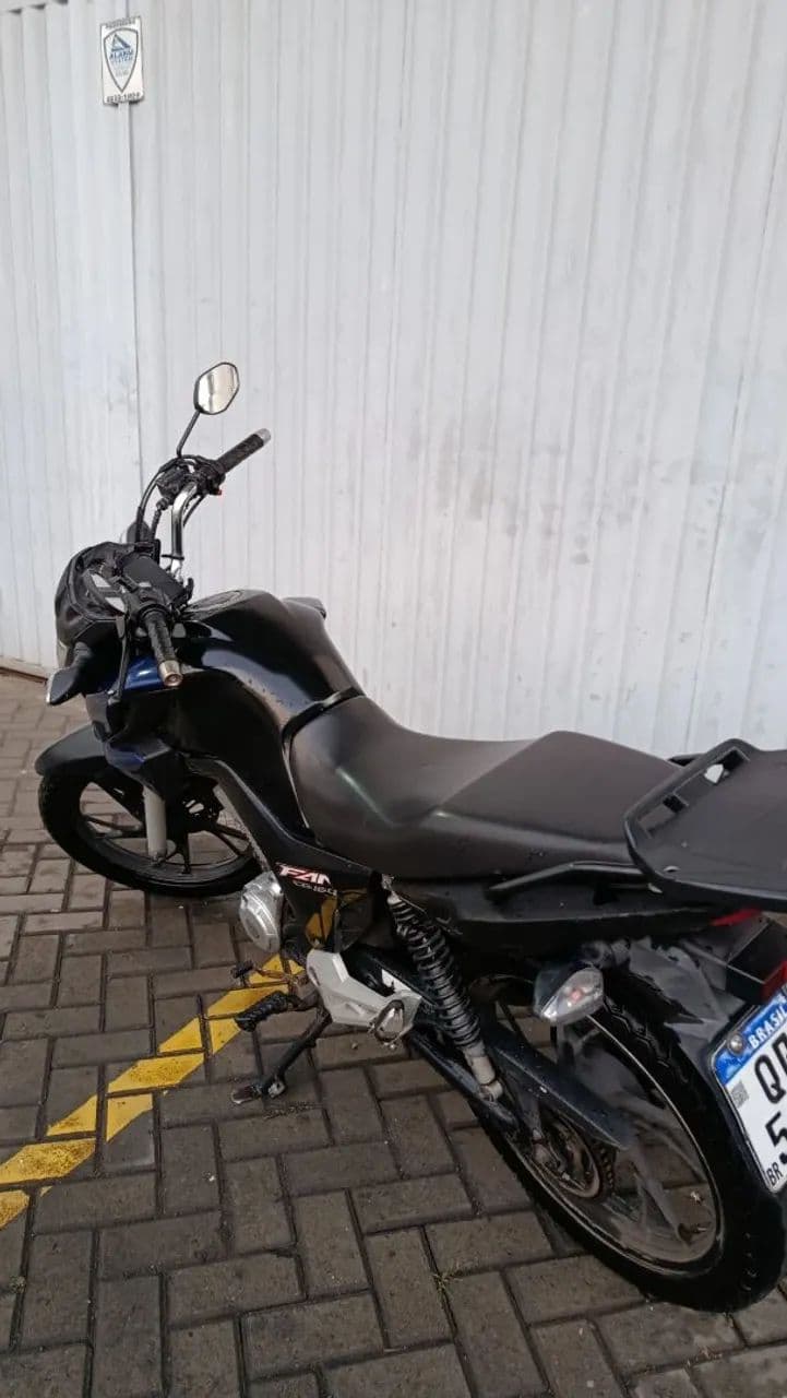 Vendo CG160!! 