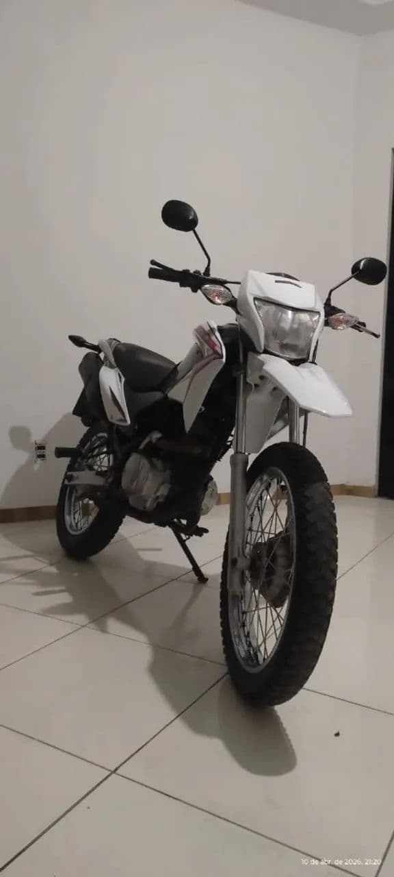 Vende -se uma Bros 