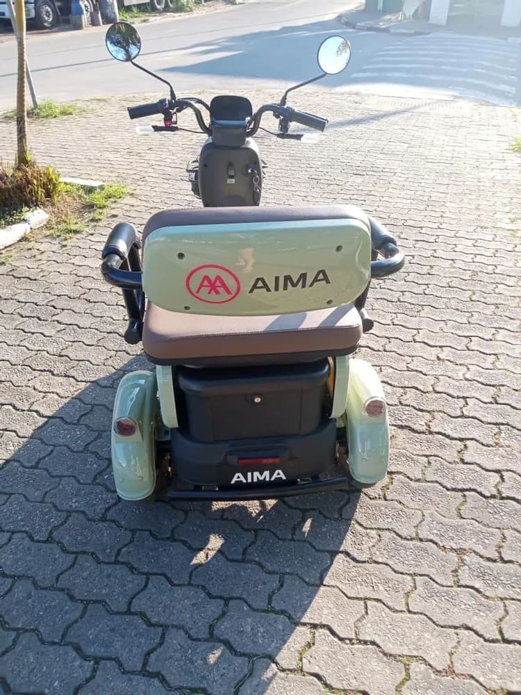 Scooter eletrica AIMA mike 