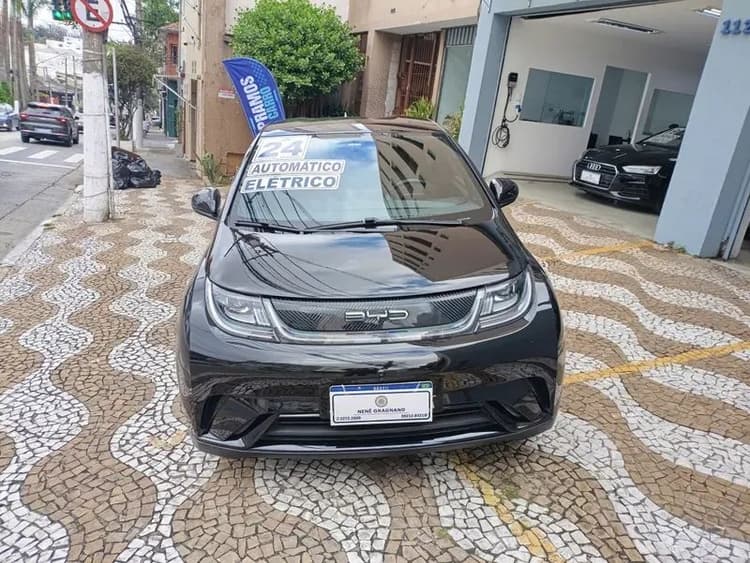 BYD Dolphin EV (Elétrico) 2024