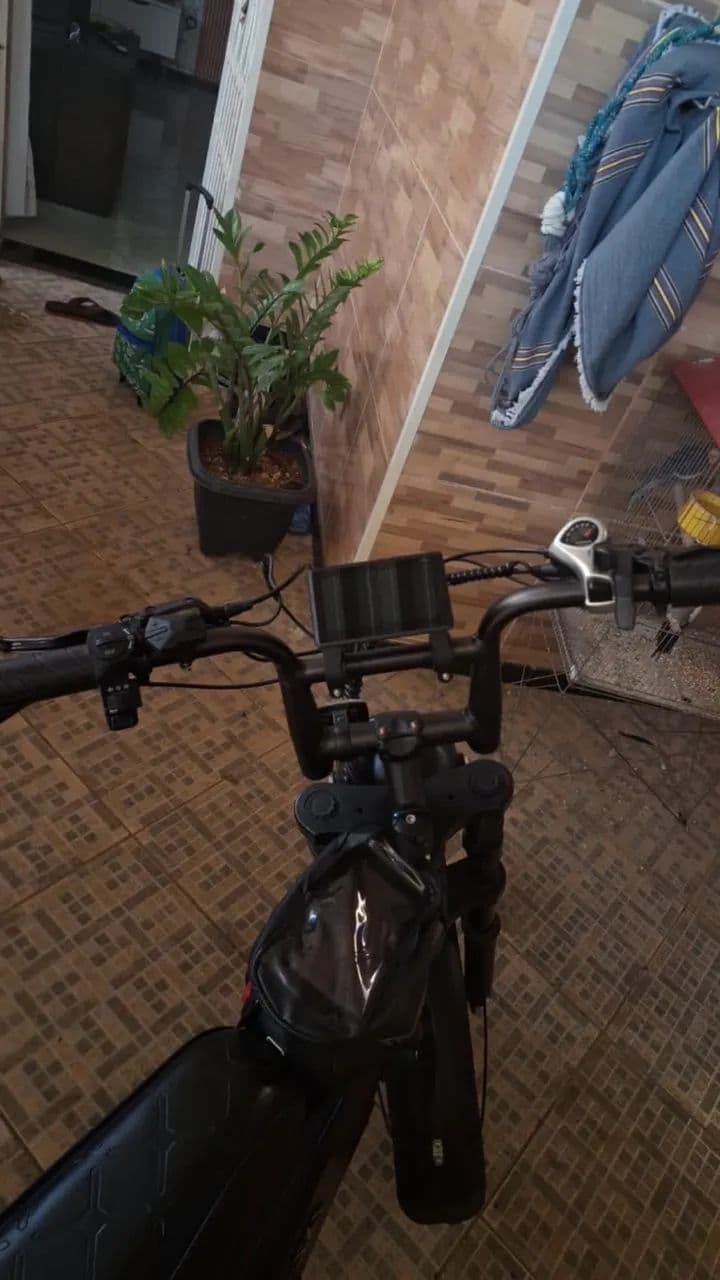 Bicicleta elétrica v8